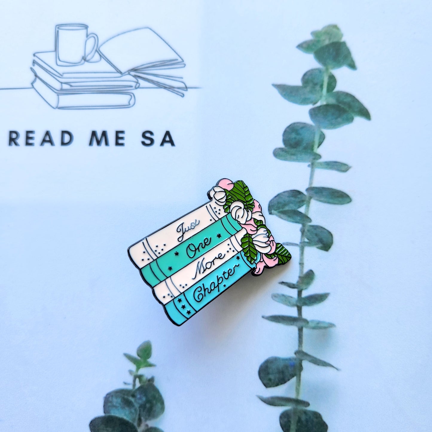 Cute Reader Brooch